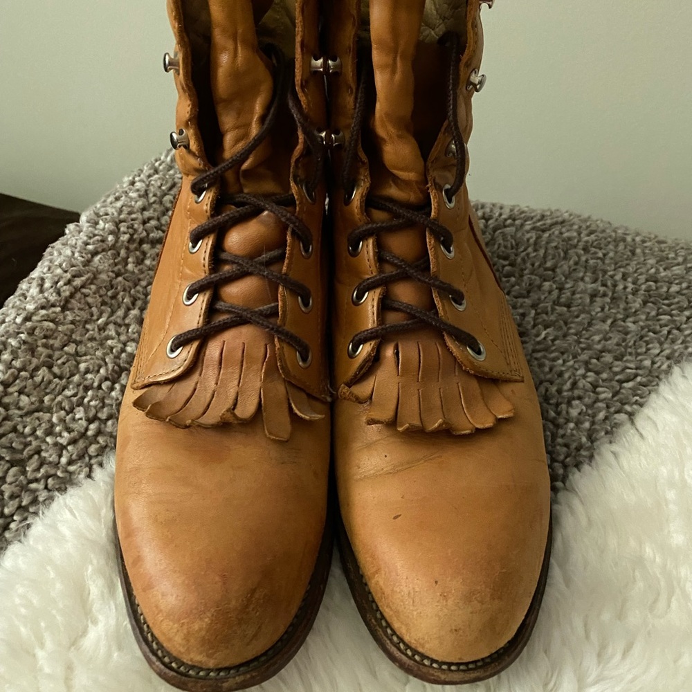 Justin Ropers in camel color